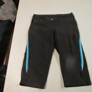 Black Old Navy Running Capris Size Small